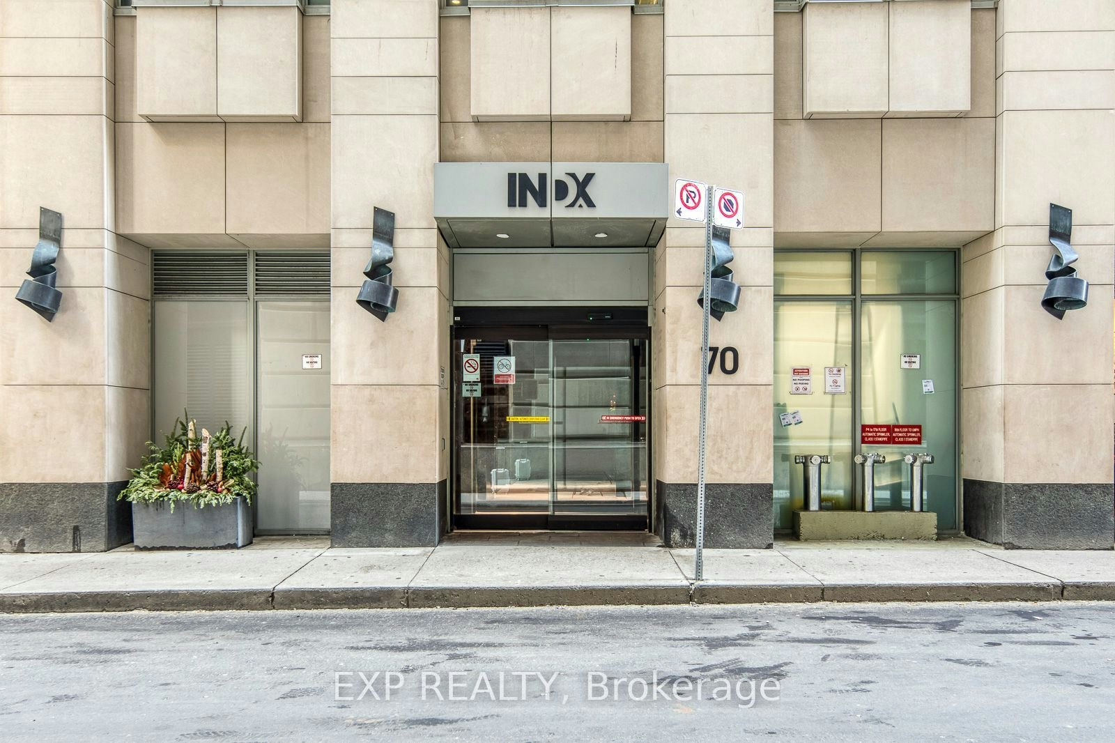 309-70 Temperance Street, Toronto, ON, M5H 4E8 - 3