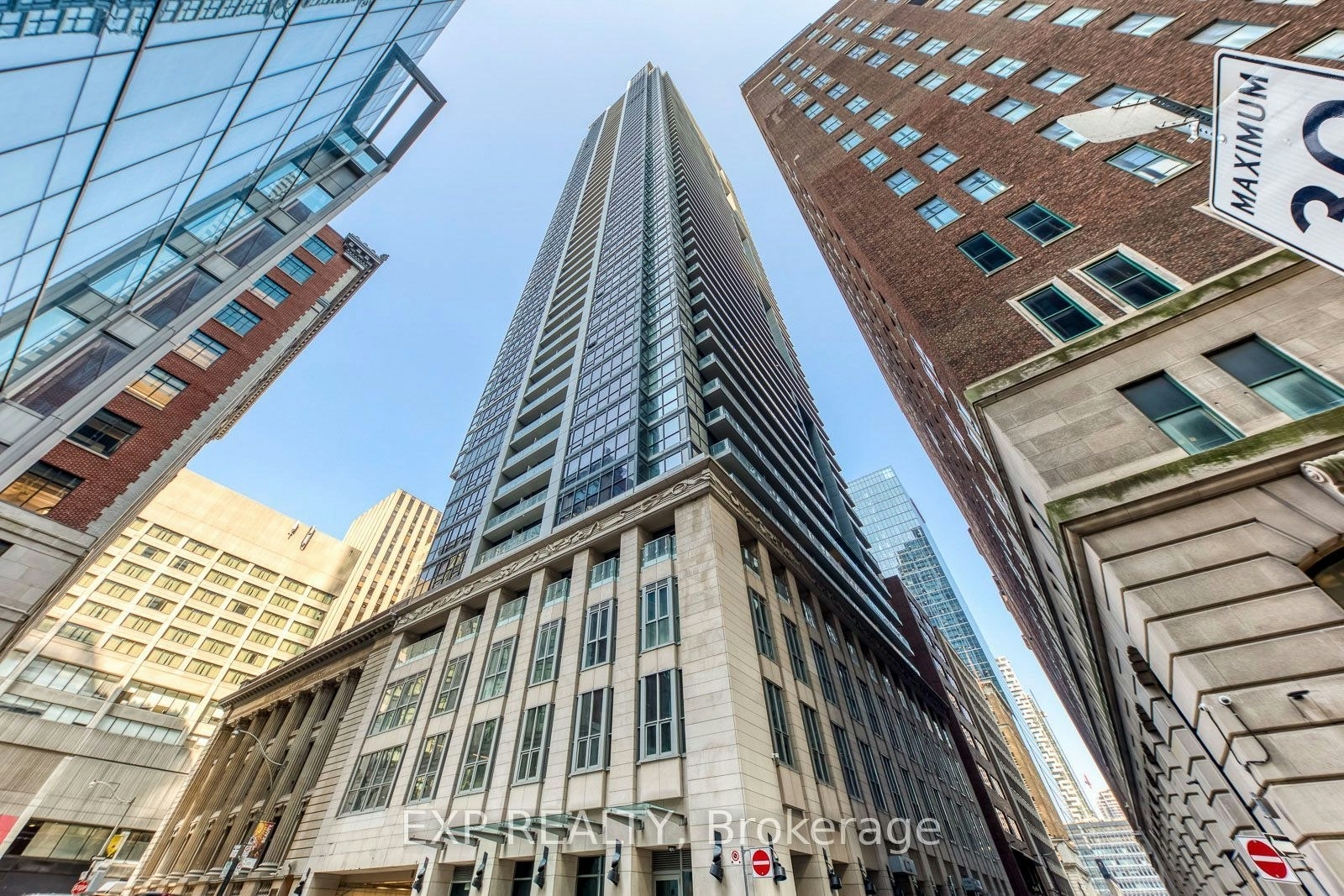 309-70 Temperance Street, Toronto, ON, M5H 4E8