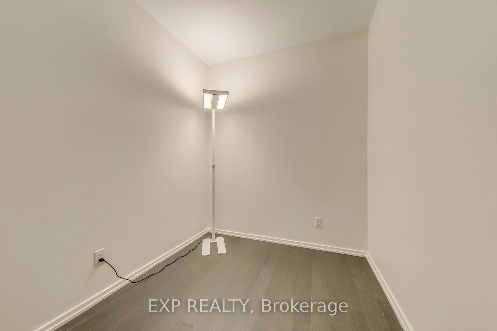 309-70 Temperance Street, Toronto, ON, M5H 4E8 - 21