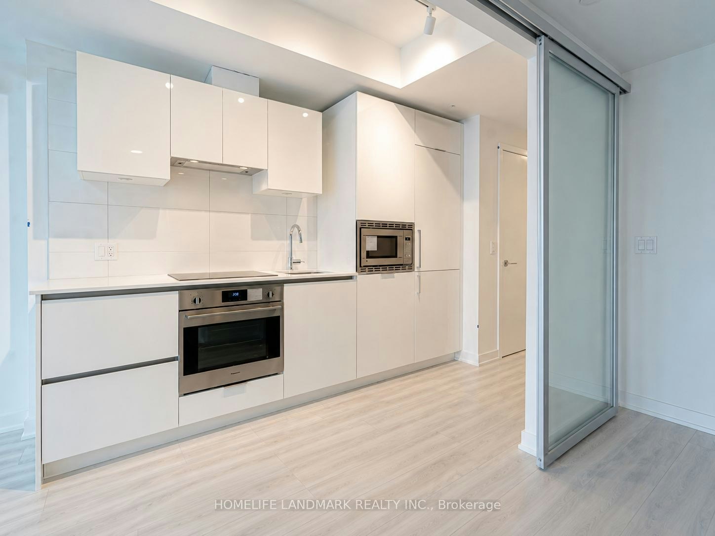 2816-230 Simcoe Street, Toronto, ON, M5T 1T4 - 8
