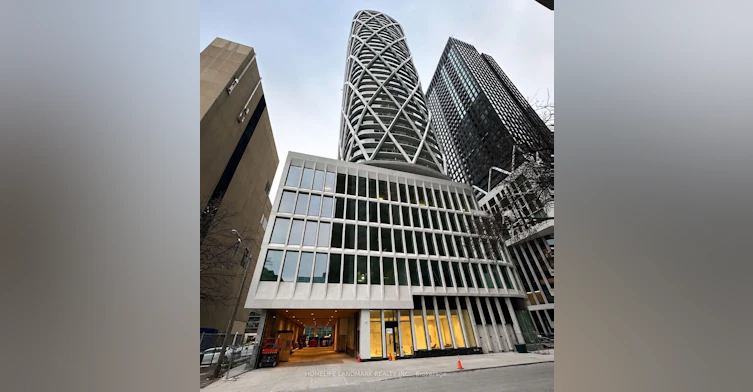 2816-230 Simcoe Street, Toronto, ON, M5T 1T4 - 2