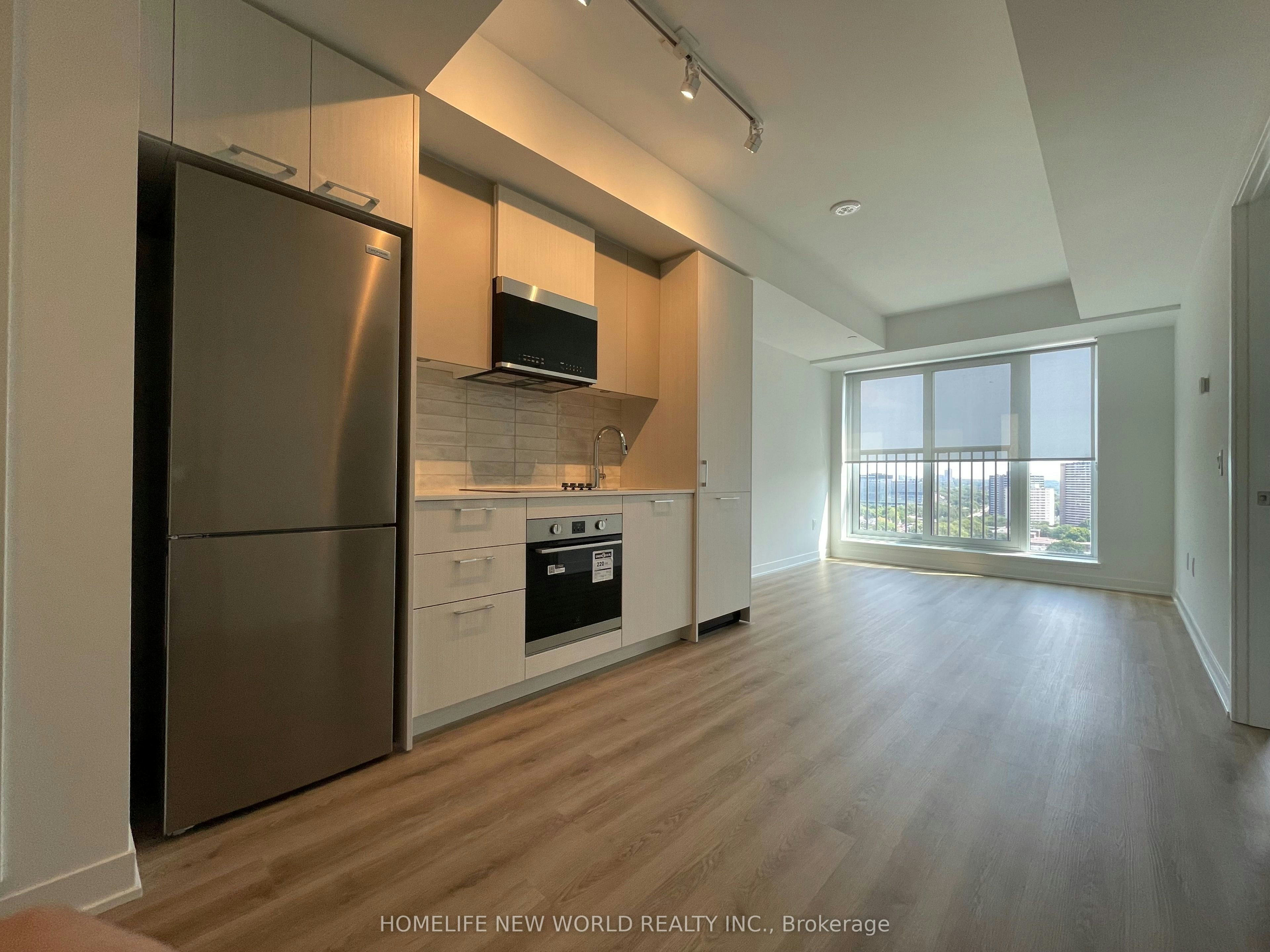 1502-10 Oak Street, Toronto, ON, M5A 0Z1 - 2