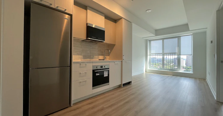 1502-10 Oak Street, Toronto, ON, M5A 0Z1 - 2