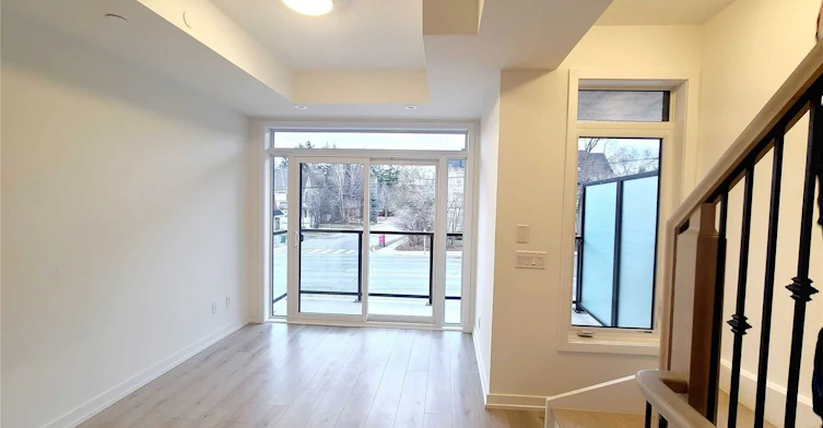 8-262 Finch Avenue E, Toronto, ON, M2N 0L3 - 3