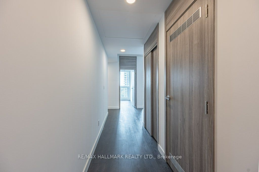 1601-68 Esther Shiner Boulevard, Toronto, ON, M2K 0J6 - 2