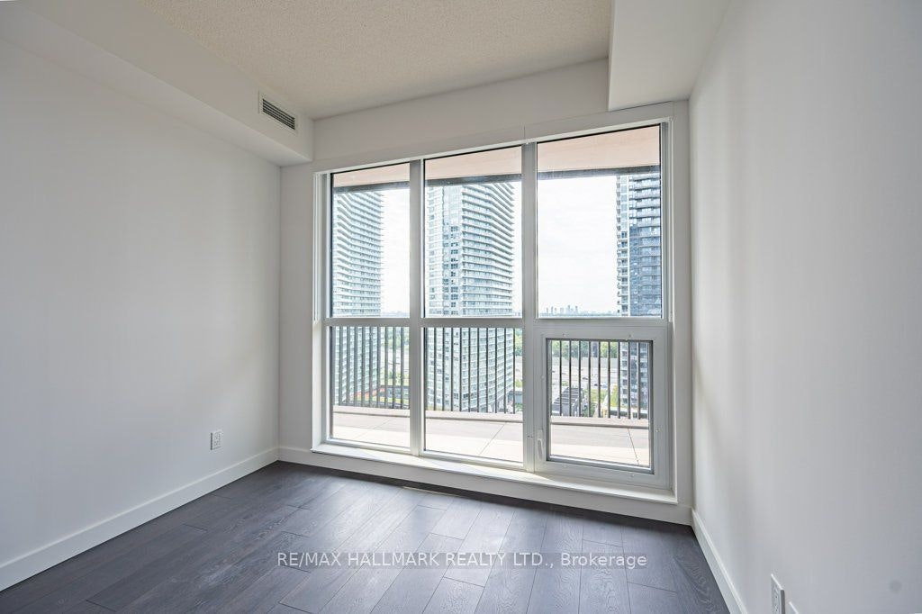 1601-68 Esther Shiner Boulevard, Toronto, ON, M2K 0J6 - 9