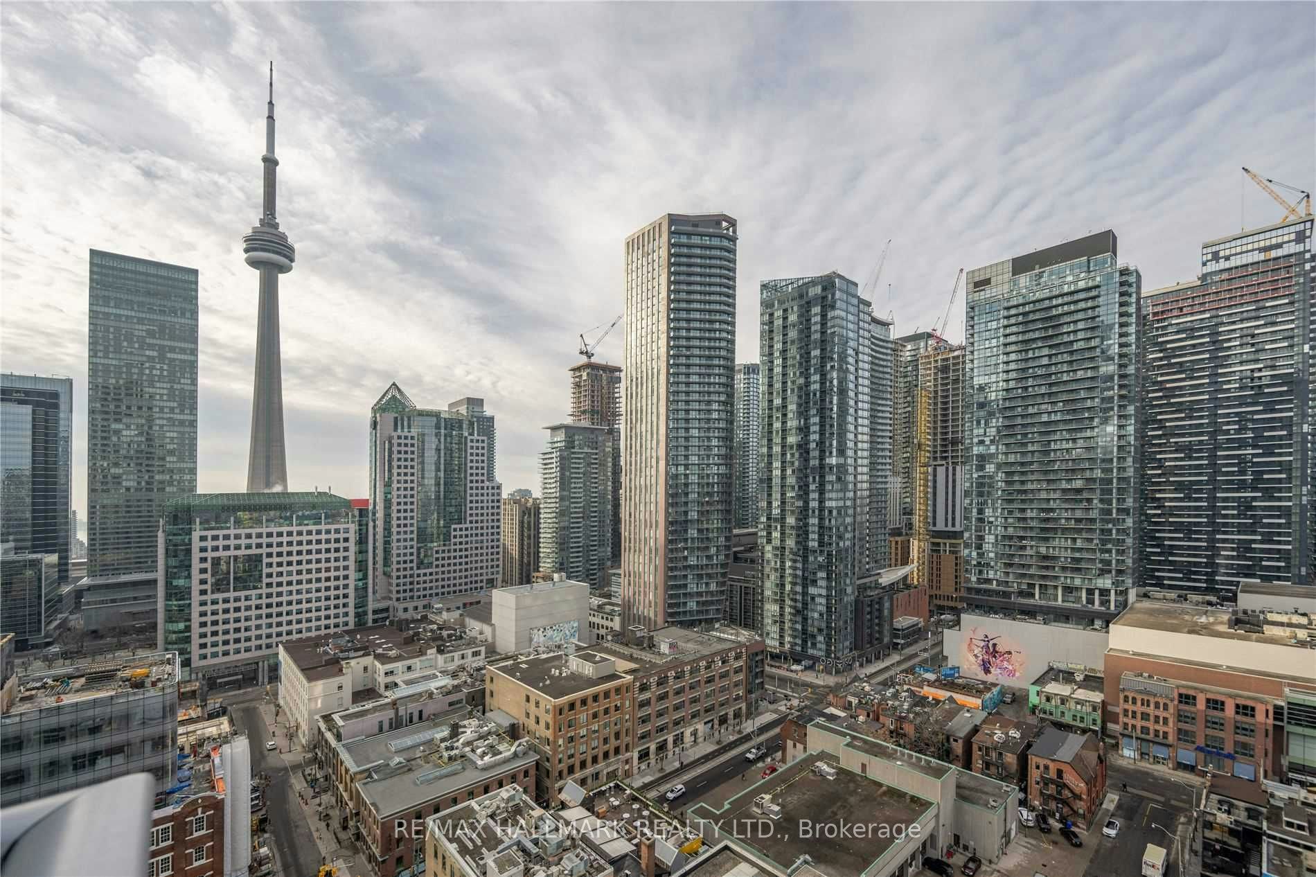 2107-30 Nelson Street, Toronto, ON, M5V 0H5 - 14