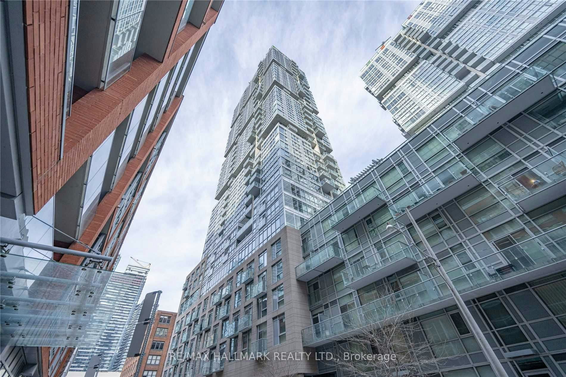 2107-30 Nelson Street, Toronto, ON, M5V 0H5 - 17