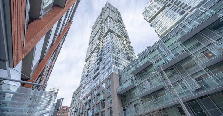 2107-30 Nelson Street, Toronto, ON, M5V 0H5 - 17