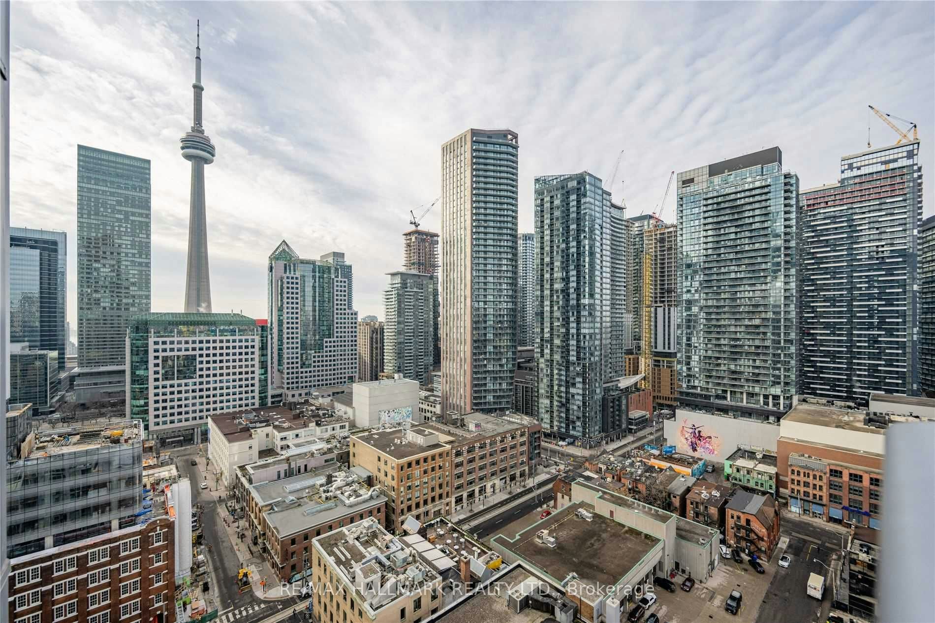 2107-30 Nelson Street, Toronto, ON, M5V 0H5 - 16