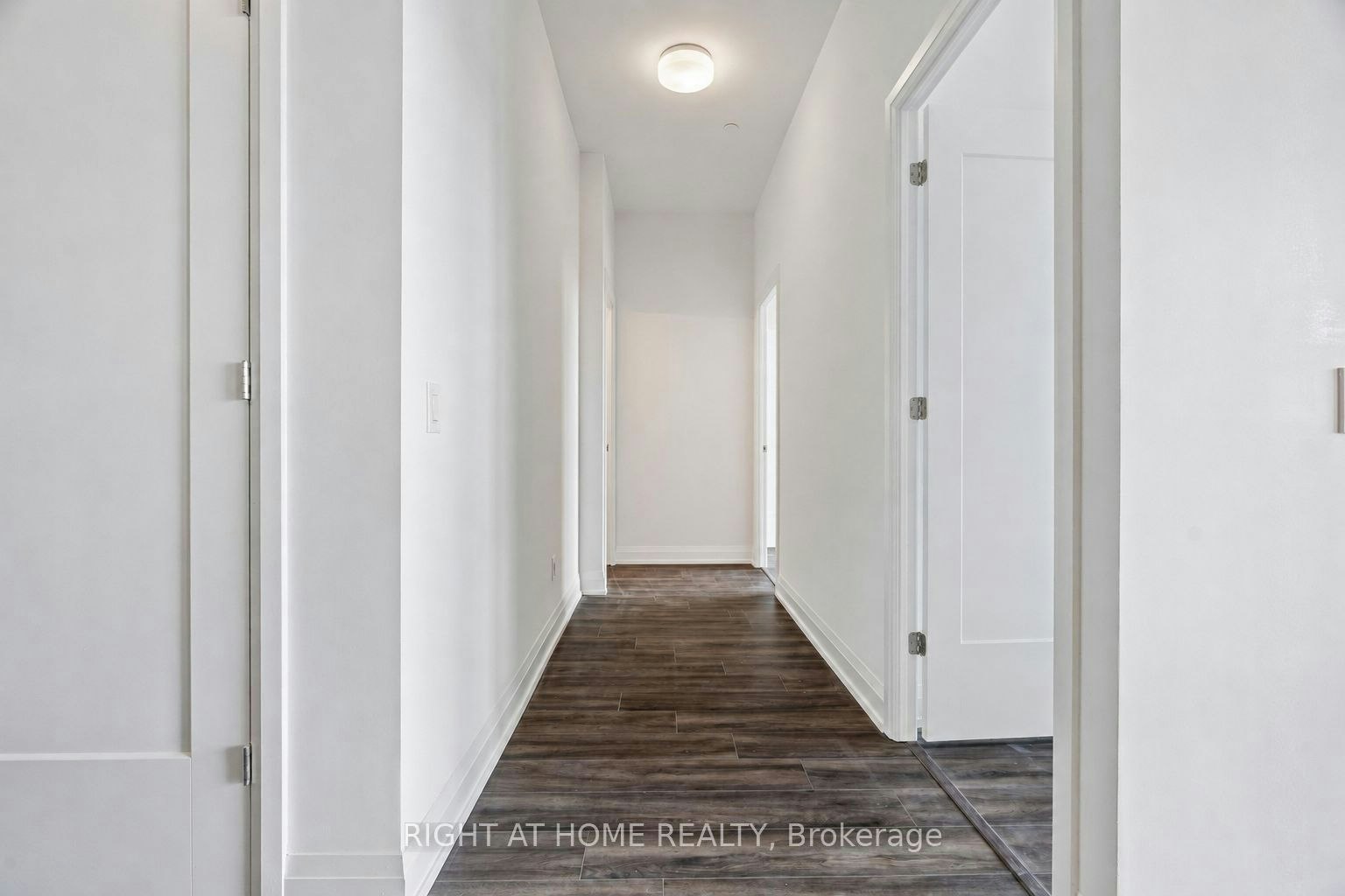 20 Soudan Avenue, Toronto, ON, M4S 0E2 - 18
