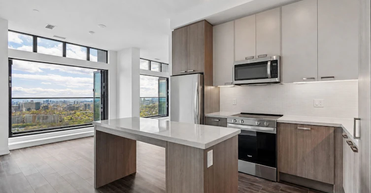 20 Soudan Avenue, Toronto, ON, M4S 0E2 - 12