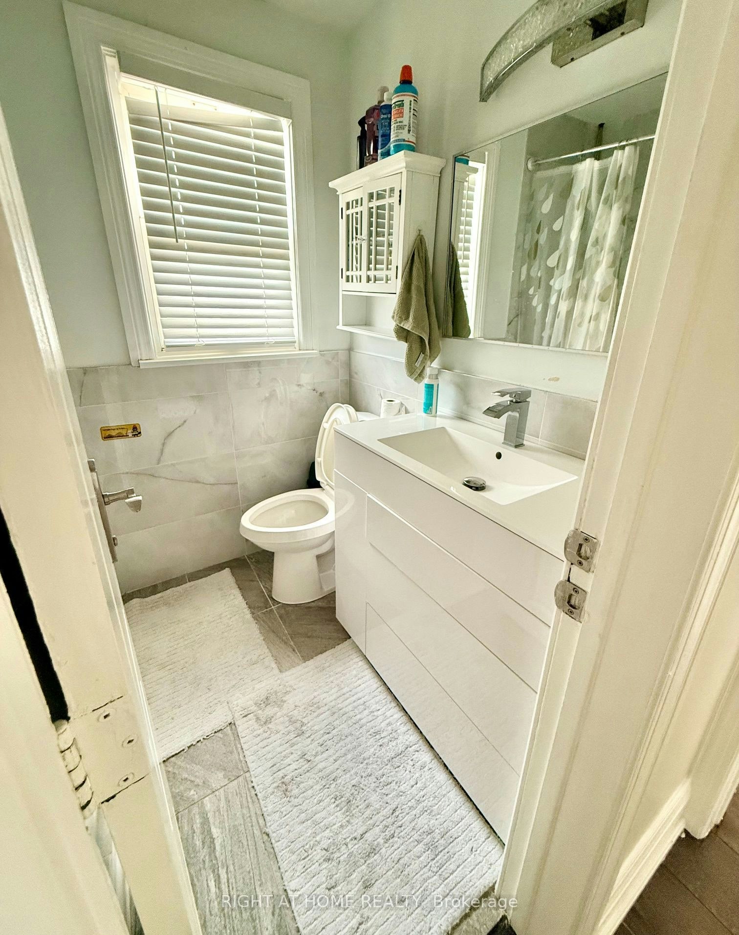 Main-53 Garthdale Court, Toronto, ON, M3H 5P7 - 4