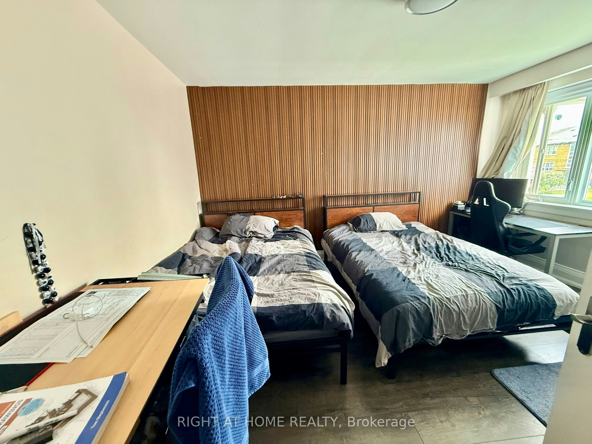 Main-53 Garthdale Court, Toronto, ON, M3H 5P7 - 5