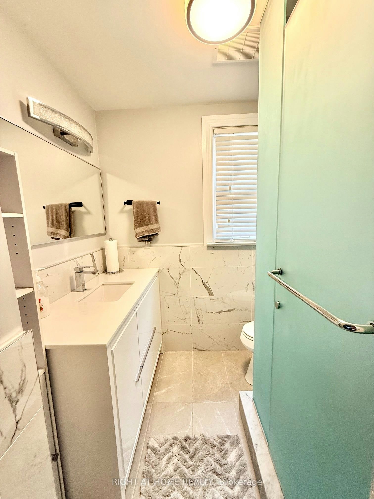 Main-53 Garthdale Court, Toronto, ON, M3H 5P7 - 9
