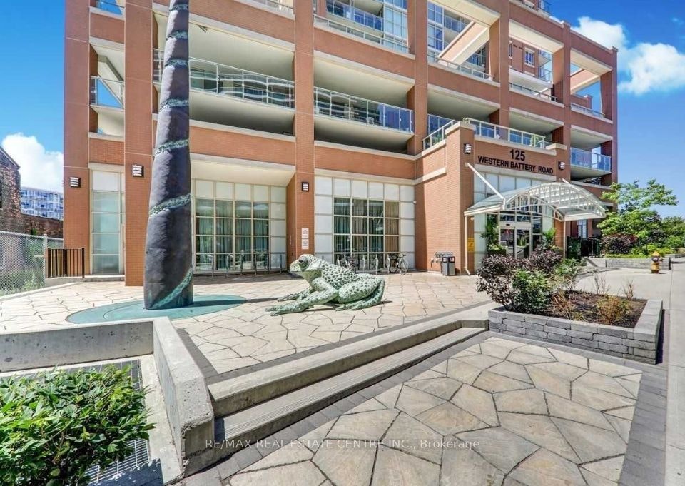 1705-125 Western Battery Road, Toronto, ON, M6K 3R8 - 2