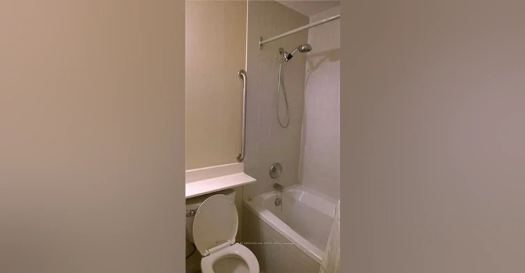 301-555 Yonge Street, Toronto, ON, M4Y 3A6 - 5