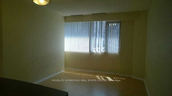 301-555 Yonge Street, Toronto, ON, M4Y 3A6 - 4