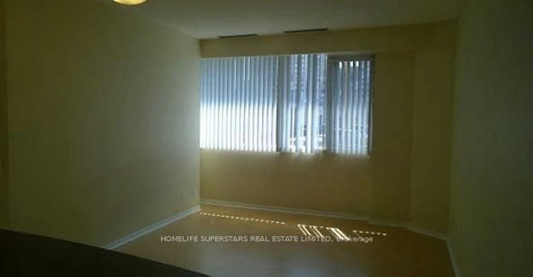 301-555 Yonge Street, Toronto, ON, M4Y 3A6 - 4
