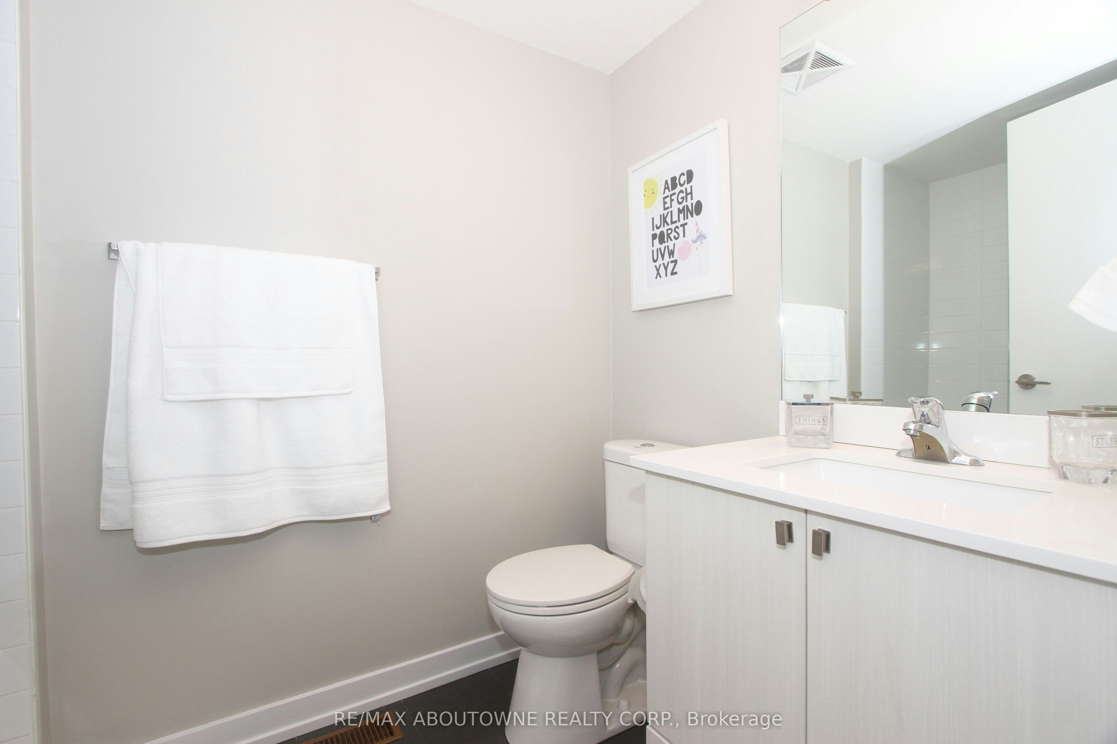 280 Bleecker Street, Toronto, ON, M4X 1M1 - 11
