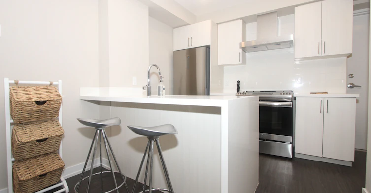 280 Bleecker Street, Toronto, ON, M4X 1M1