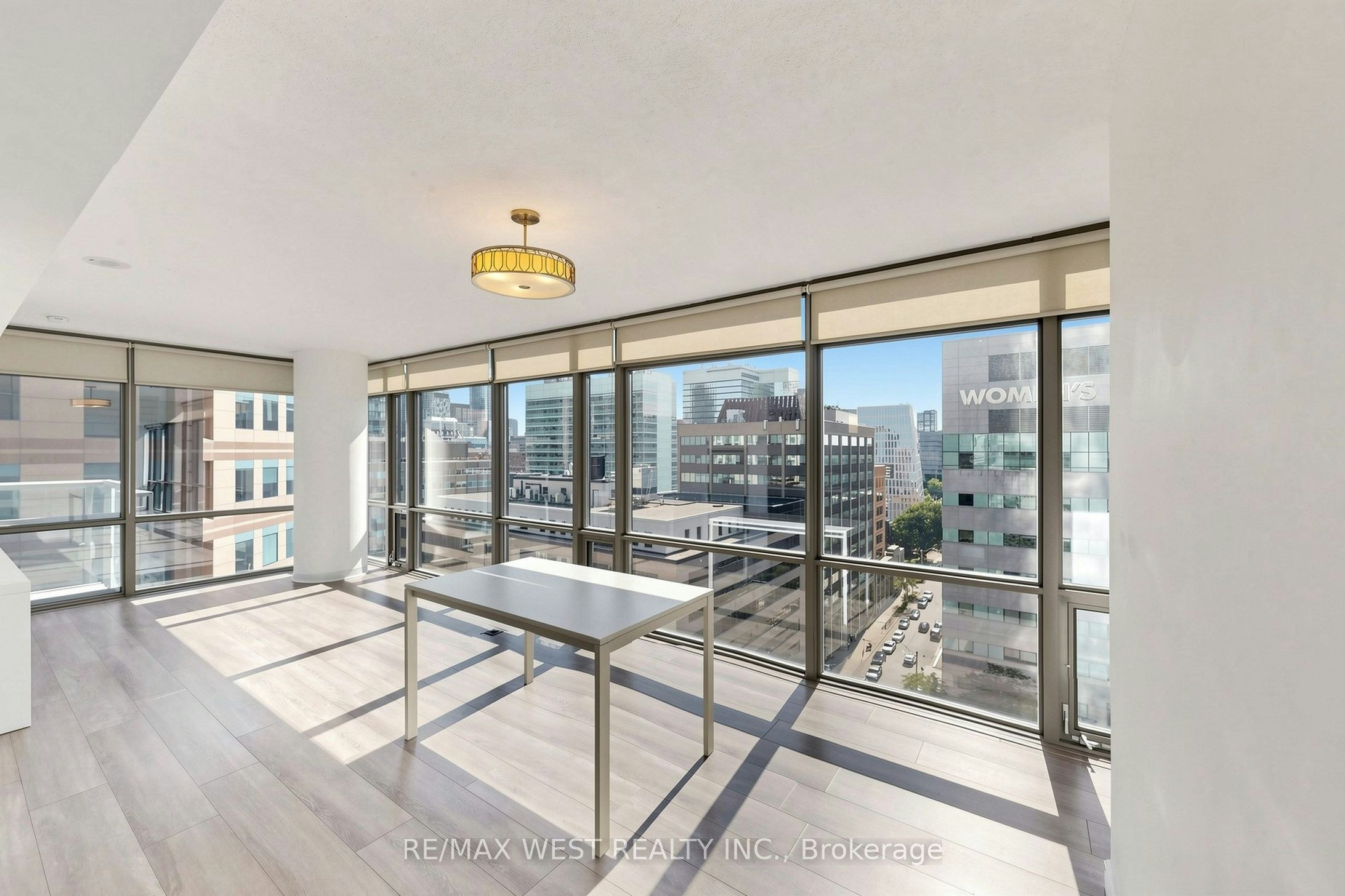 1203-38 Grenville Street, Toronto, ON, M4Y 1A9 - 4