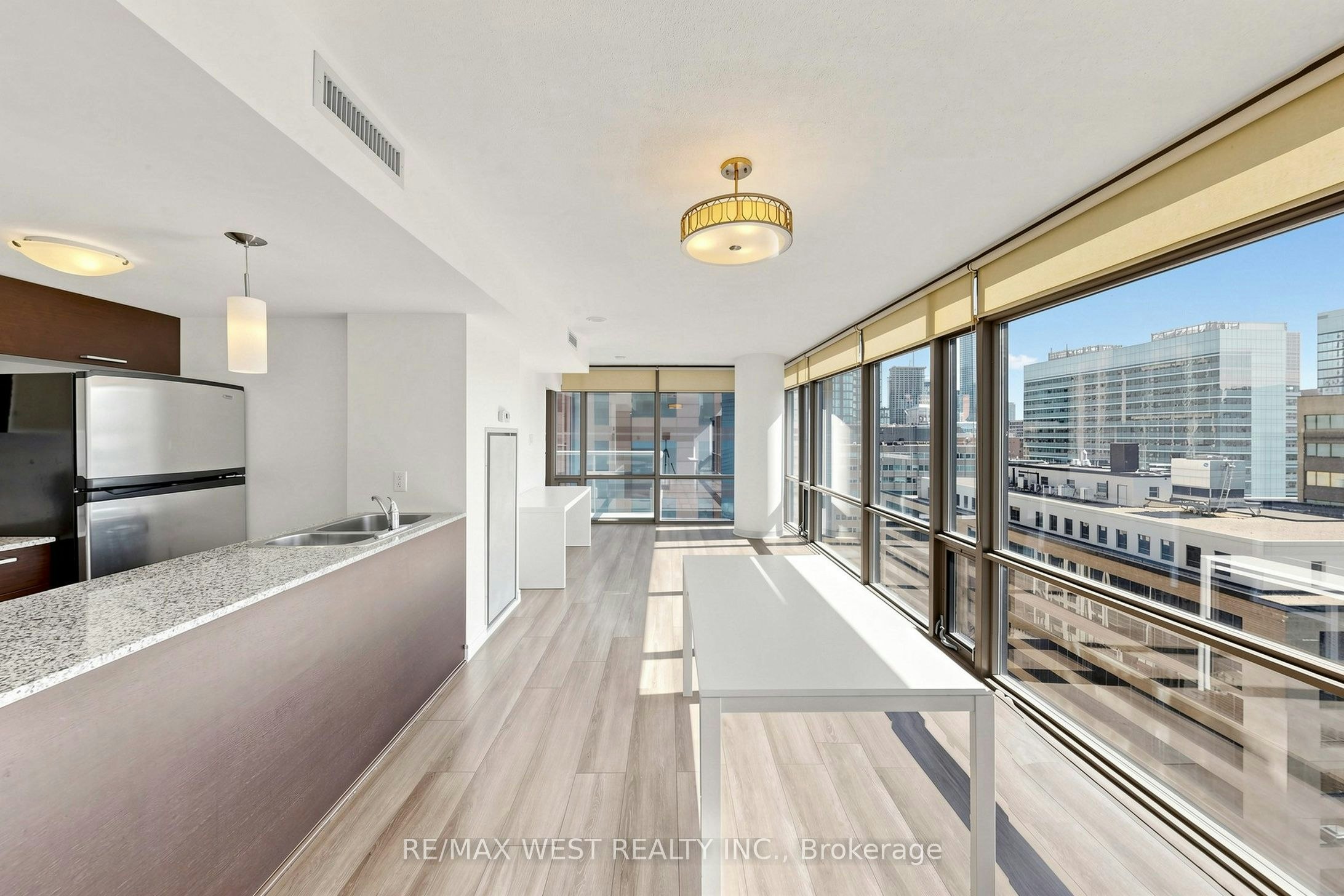 1203-38 Grenville Street, Toronto, ON, M4Y 1A9 - 7