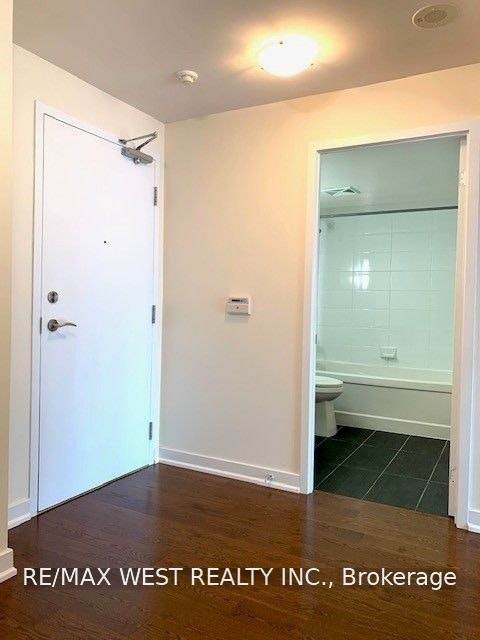 1107-320 Richmond Street E, Toronto, ON, M5A 1P9 - 12