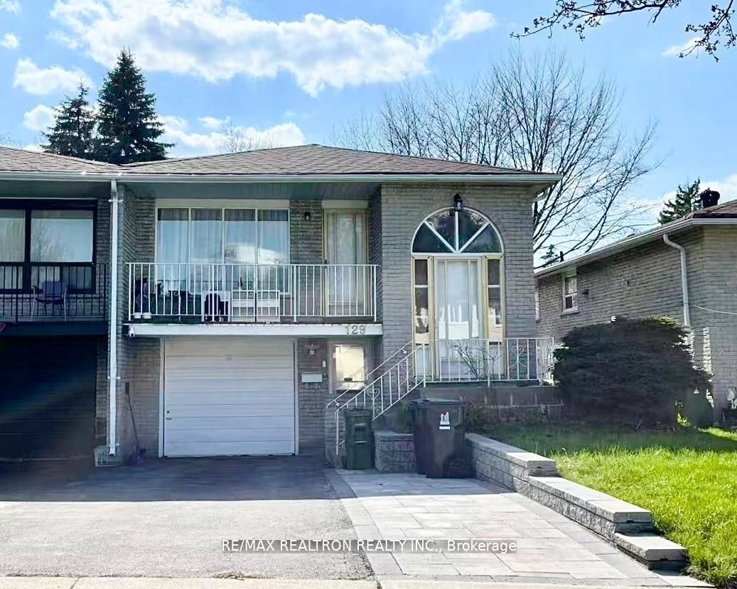 Main-129 Sexton Crescent, Toronto, ON, M2H 2L7