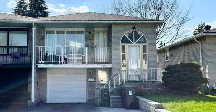 Main-129 Sexton Crescent, Toronto, ON, M2H 2L7