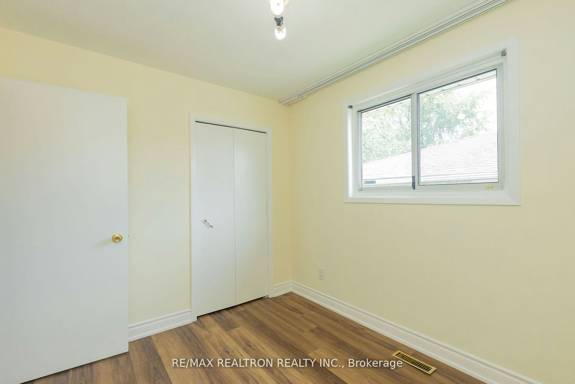 Main-129 Sexton Crescent, Toronto, ON, M2H 2L7 - 15