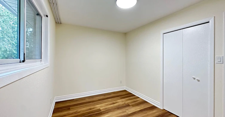 Main-129 Sexton Crescent, Toronto, ON, M2H 2L7 - 10