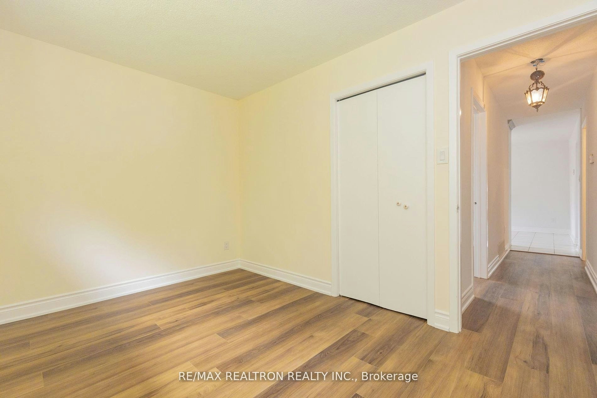 Main-129 Sexton Crescent, Toronto, ON, M2H 2L7 - 14