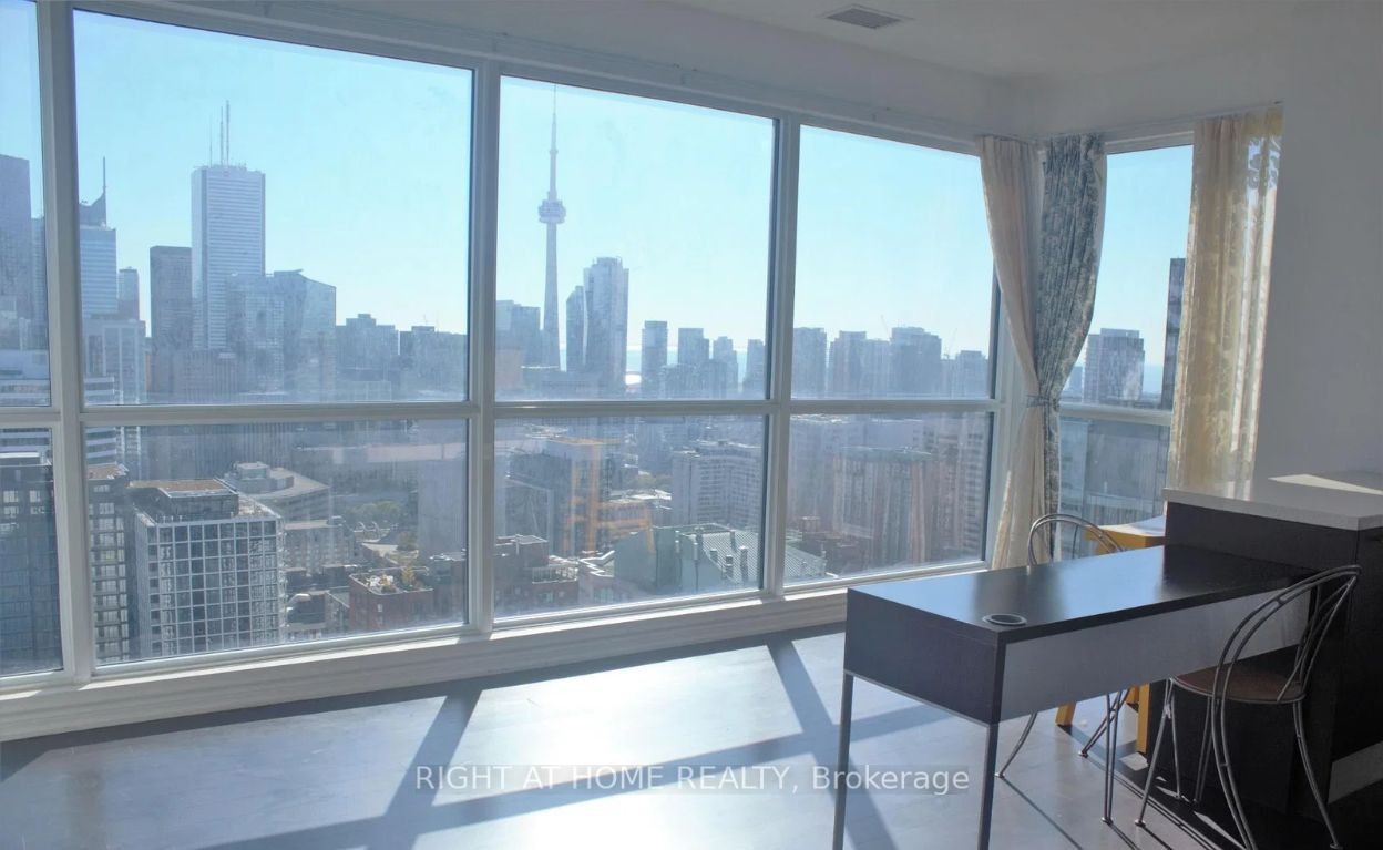 4010-386 Yonge Street, Toronto, ON, M5B 0A5 - 2