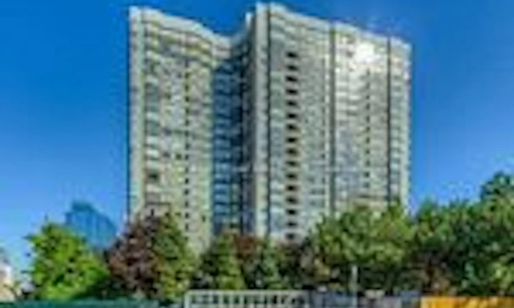 905-7 Bishop Avenue