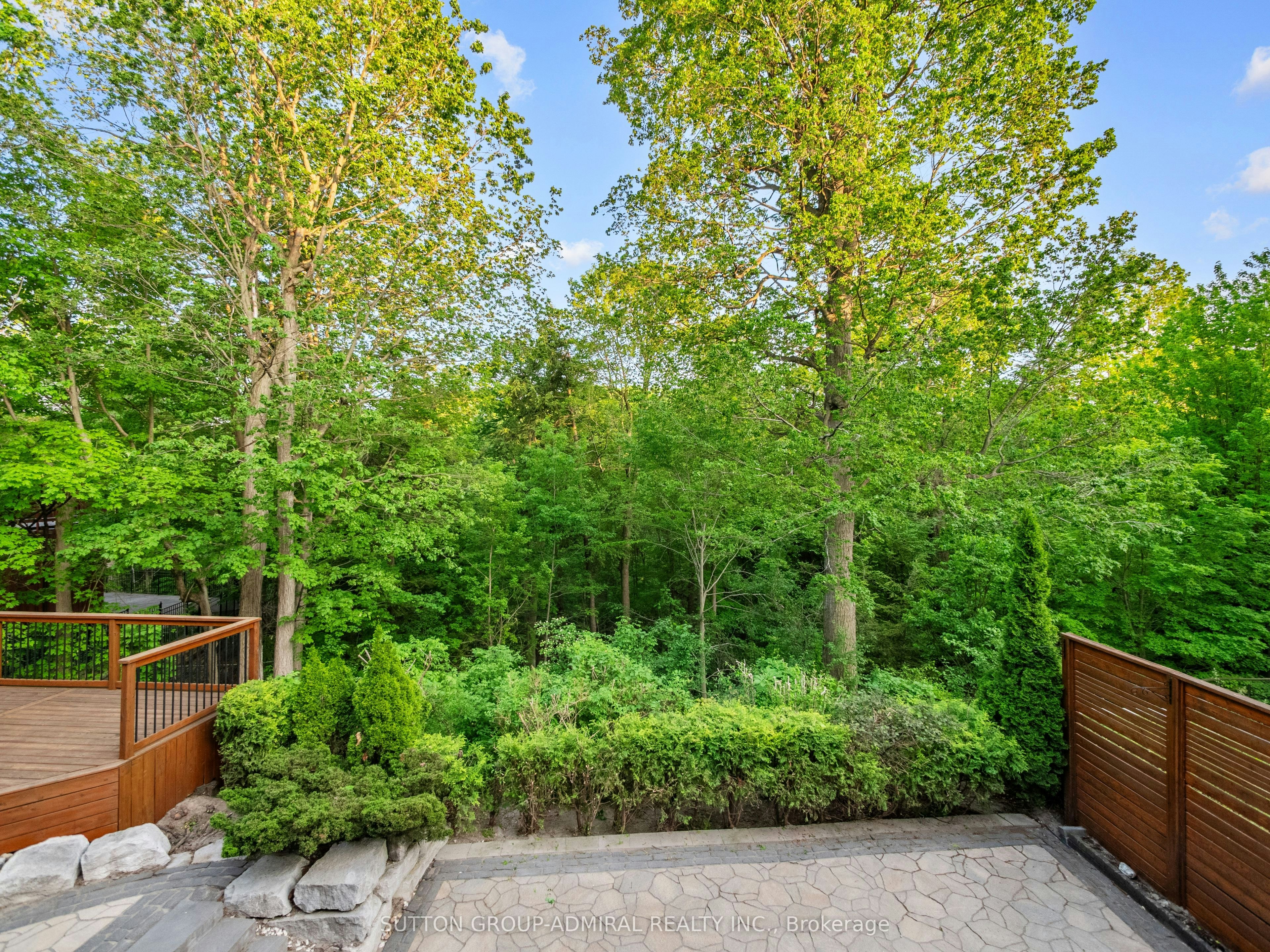 35 Wentworth Avenue, Toronto, ON, M2N 1T5 - 3