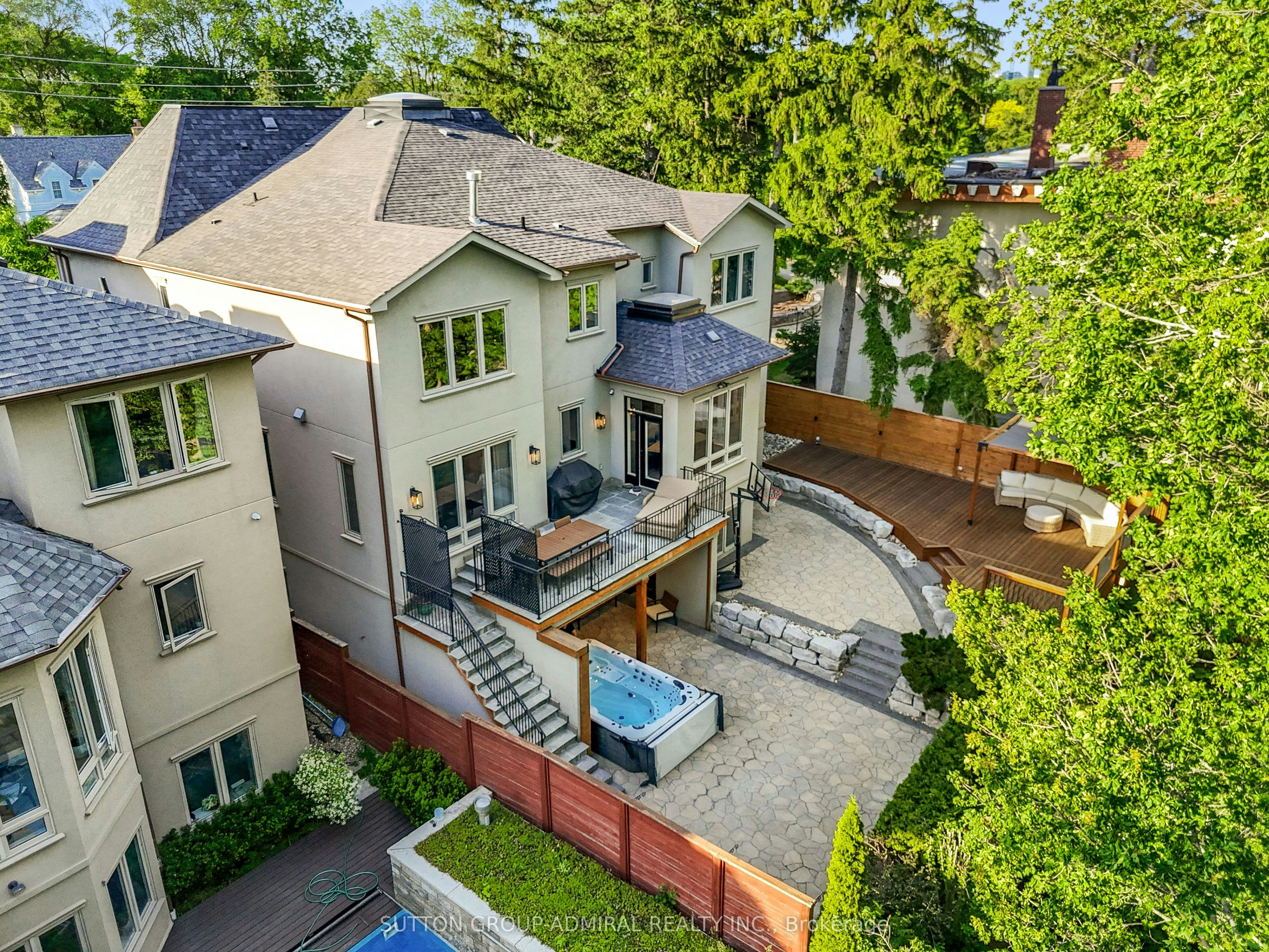 35 Wentworth Avenue, Toronto, ON, M2N 1T5 - 32