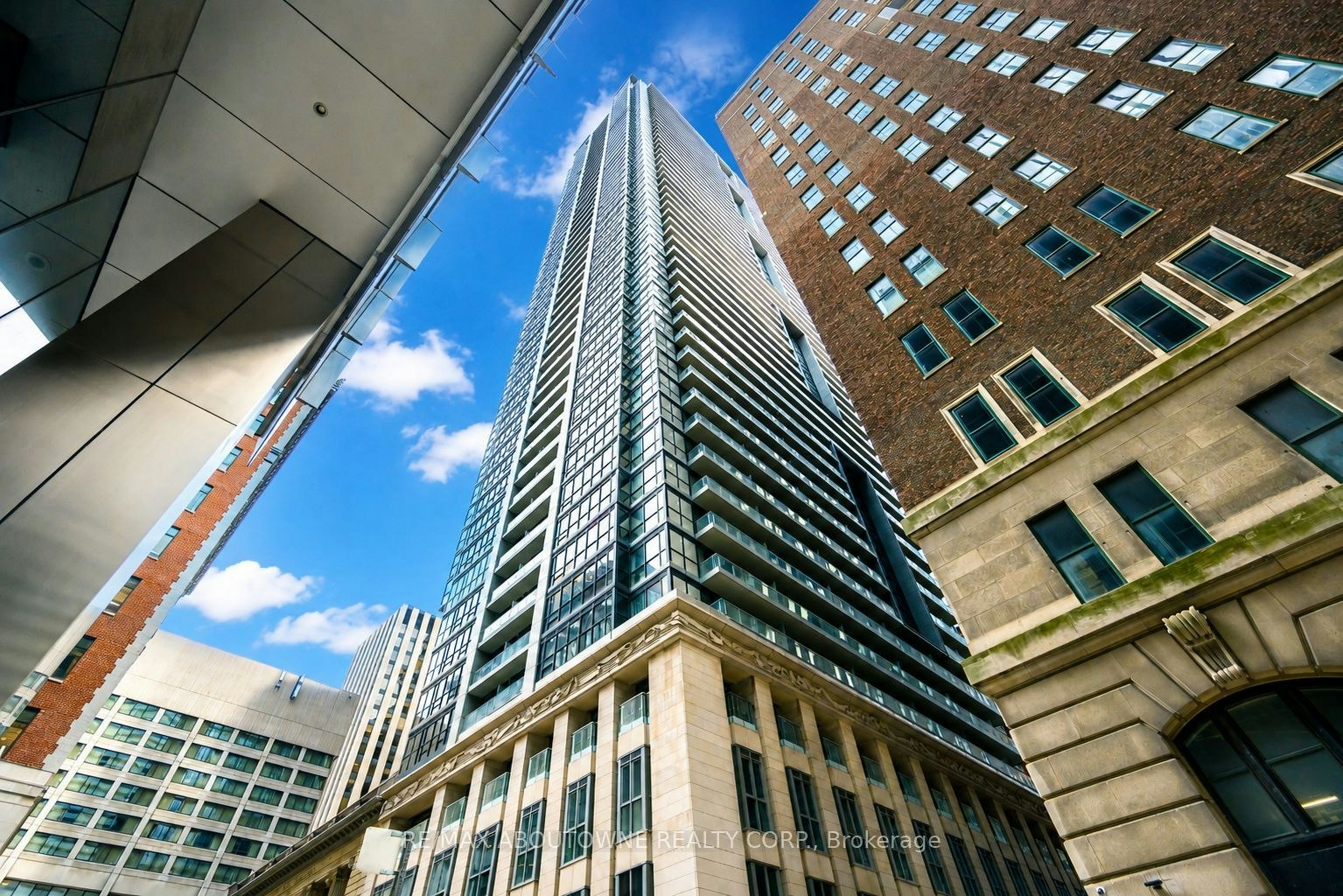 315-70 Temperance Street, Toronto, ON, M5H 4E8 - 2