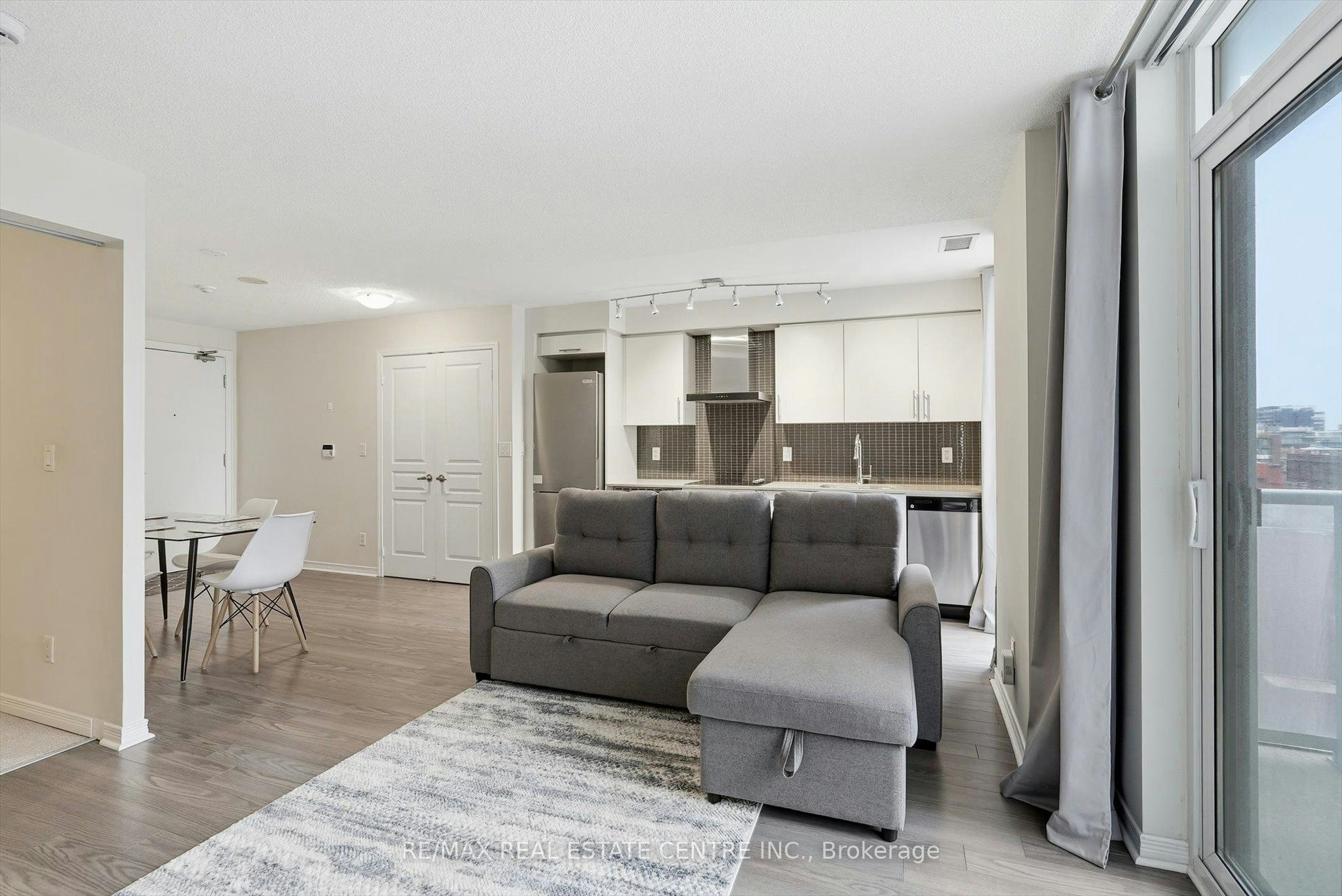 1010-352 Front Street W, Toronto, ON, M5V 0K3 - 12