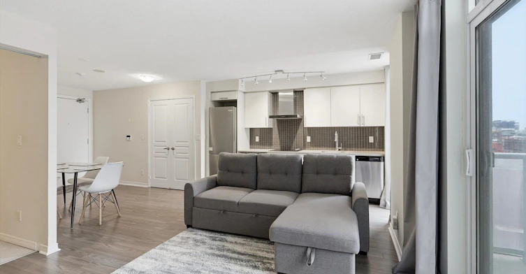 1010-352 Front Street W, Toronto, ON, M5V 0K3 - 12