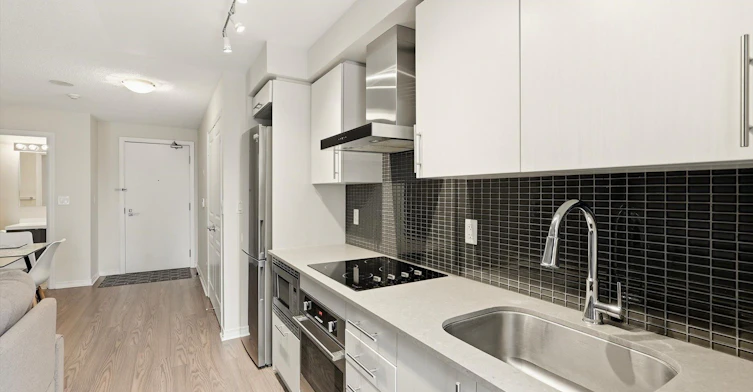 1010-352 Front Street W, Toronto, ON, M5V 0K3 - 16
