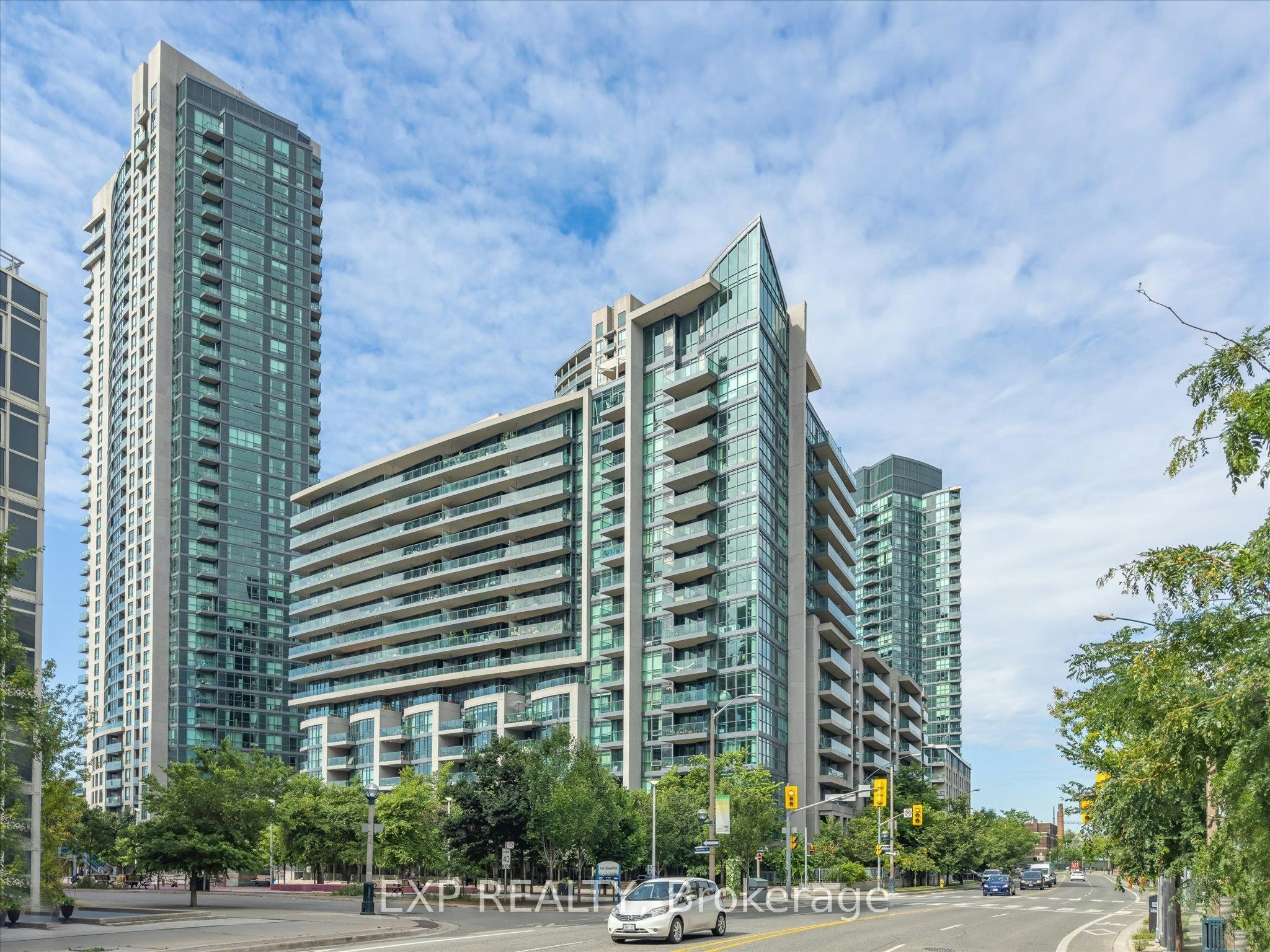 667-209 Fort York Boulevard, Toronto, ON, M5V 4A1