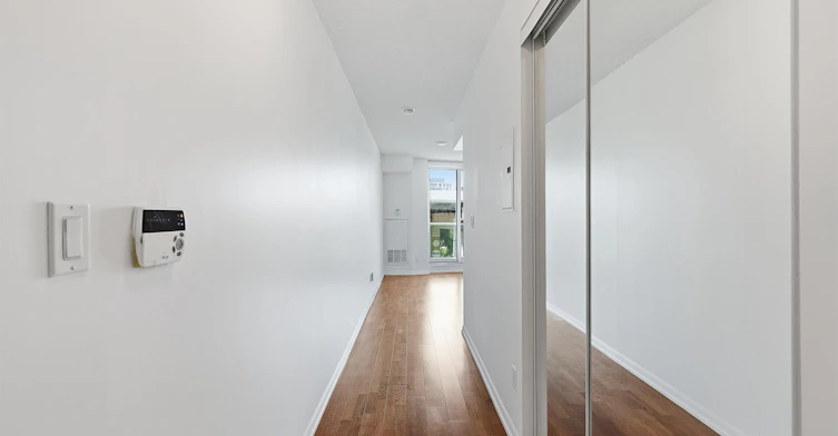 667-209 Fort York Boulevard, Toronto, ON, M5V 4A1 - 2