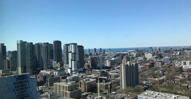 3601-426 University Avenue, Toronto, ON, M5G 1S9 - 9