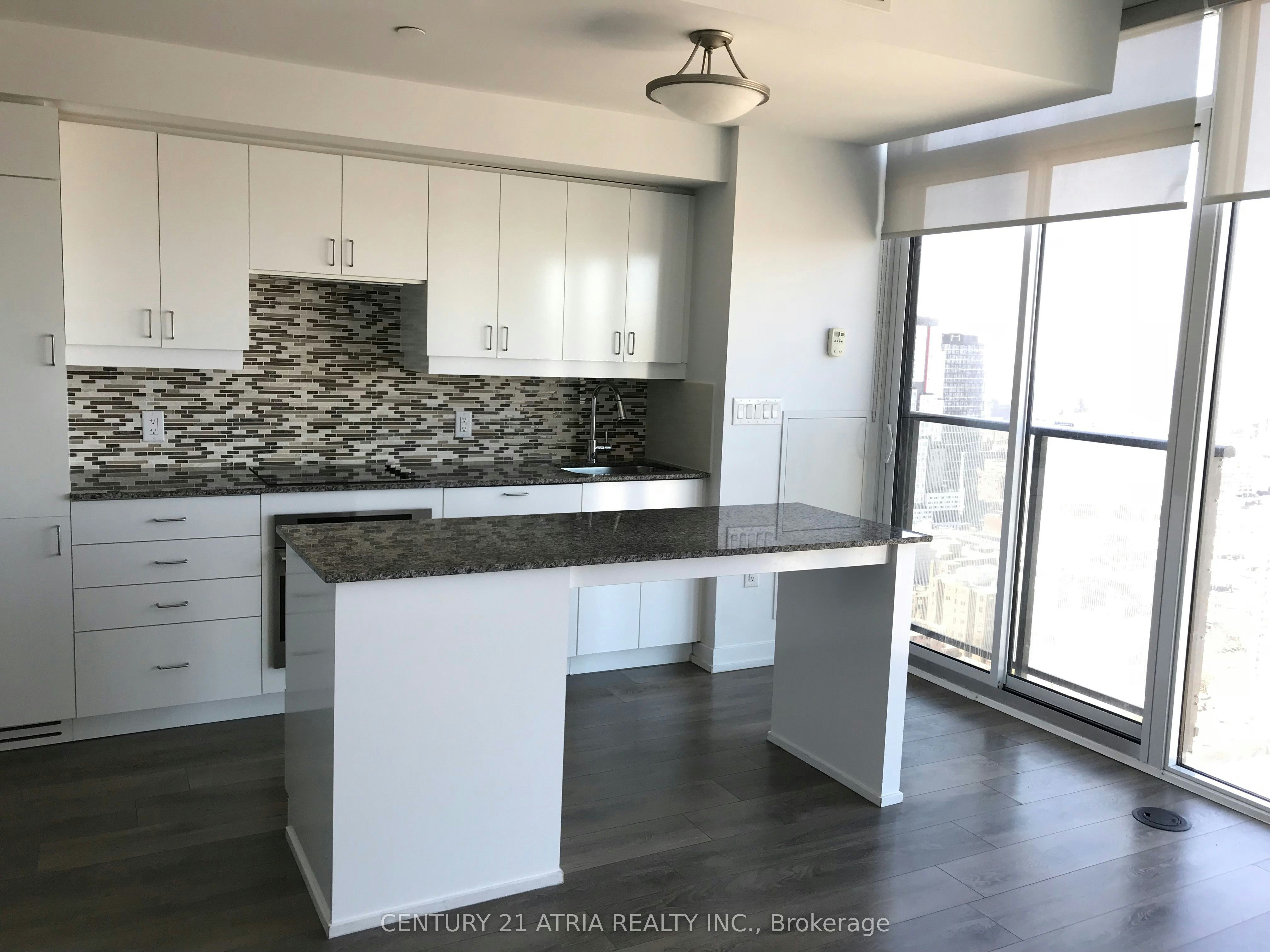 3601-426 University Avenue, Toronto, ON, M5G 1S9 - 3
