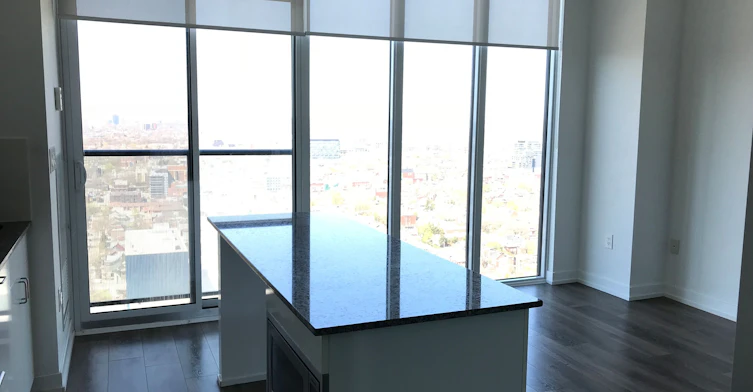 3601-426 University Avenue, Toronto, ON, M5G 1S9 - 2