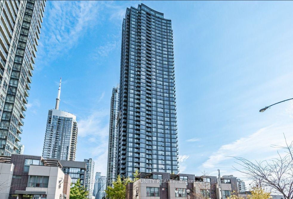 2607-11 Brunel Court, Toronto, ON, M5V 3Y3