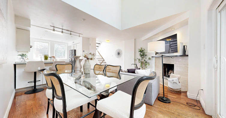 216 Milan Street, Toronto, ON, M5A 3Z6 - 8