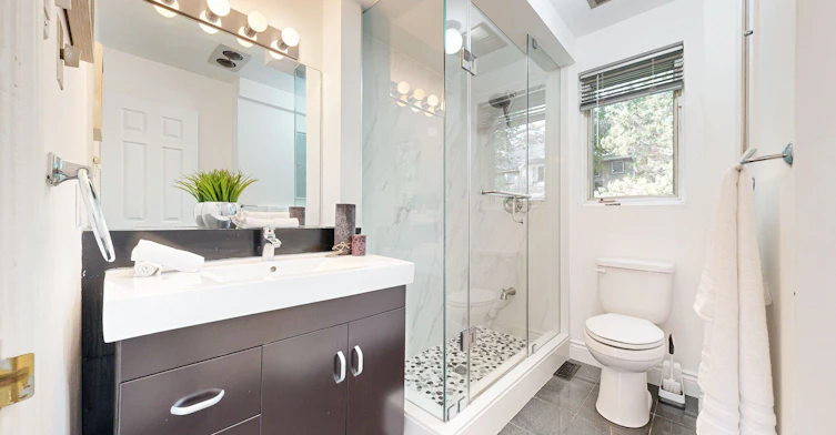 216 Milan Street, Toronto, ON, M5A 3Z6 - 16