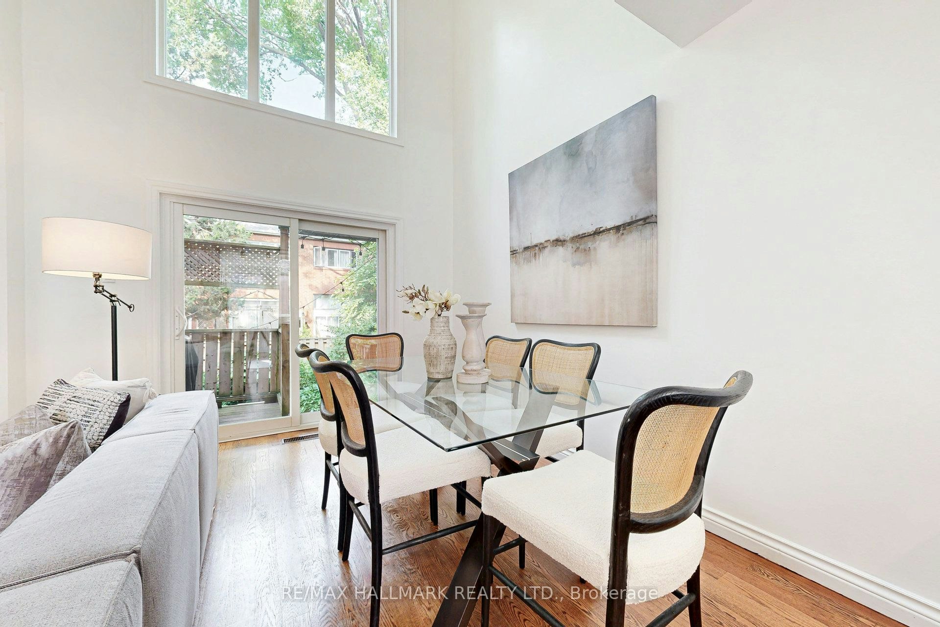 216 Milan Street, Toronto, ON, M5A 3Z6 - 6